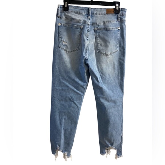 Judy Blue boyfriend jeans light wash frayed distressed Sz 28 - Picture 2 of 7
